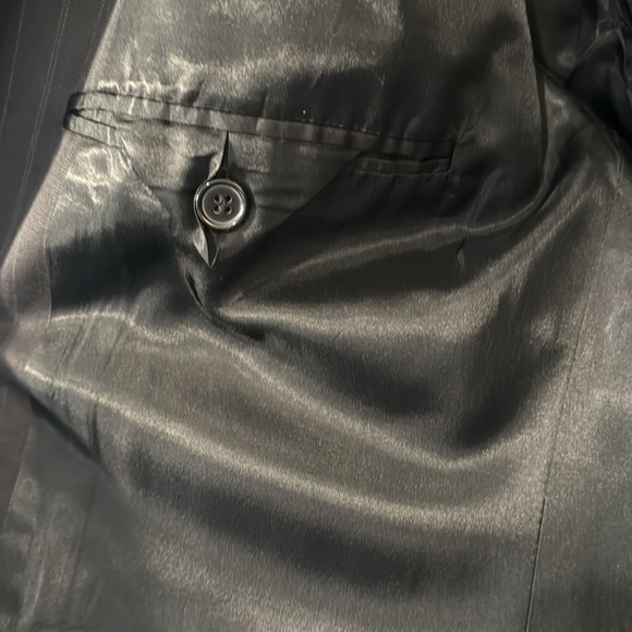 PTP 25 inches length 32 inches black pink striped jacket. - Picture 9 of 16